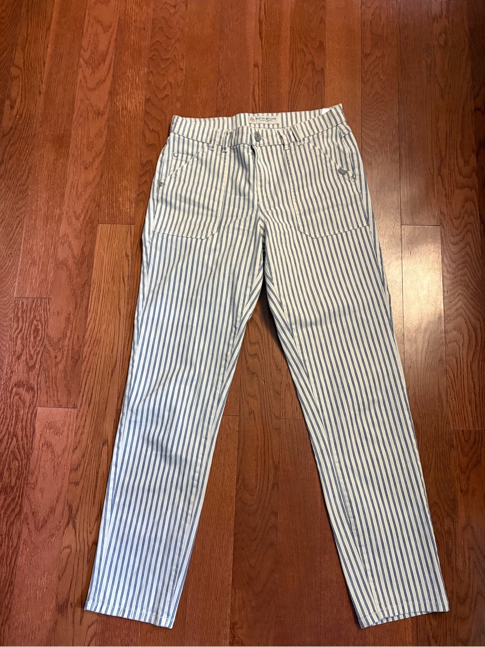 Women’s Blue and White Striped Casual Jeans. French made. Size 38 France (6 US)